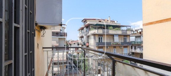 4 bedrooms Apartment in Rome, Italy No. 341785 24