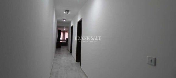 Мезонет с 3 спальнями в Гудья, Мальта № 8101 23