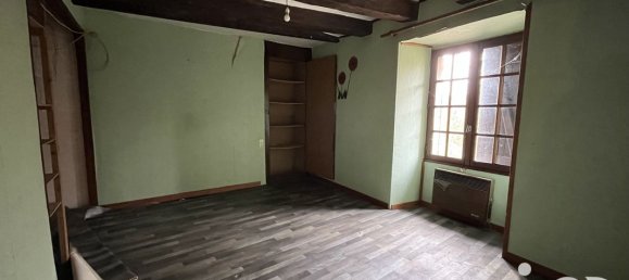 Casa de 2 dormitorios en Descartes, France No. 160757 4