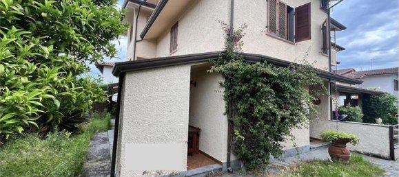 Вилла с 4 спальнями в Форте деи Марми, Италия № 390832 4