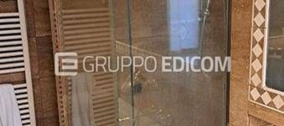 Apartamento de 12 divisões em Novara, Italy N.º 49398 33