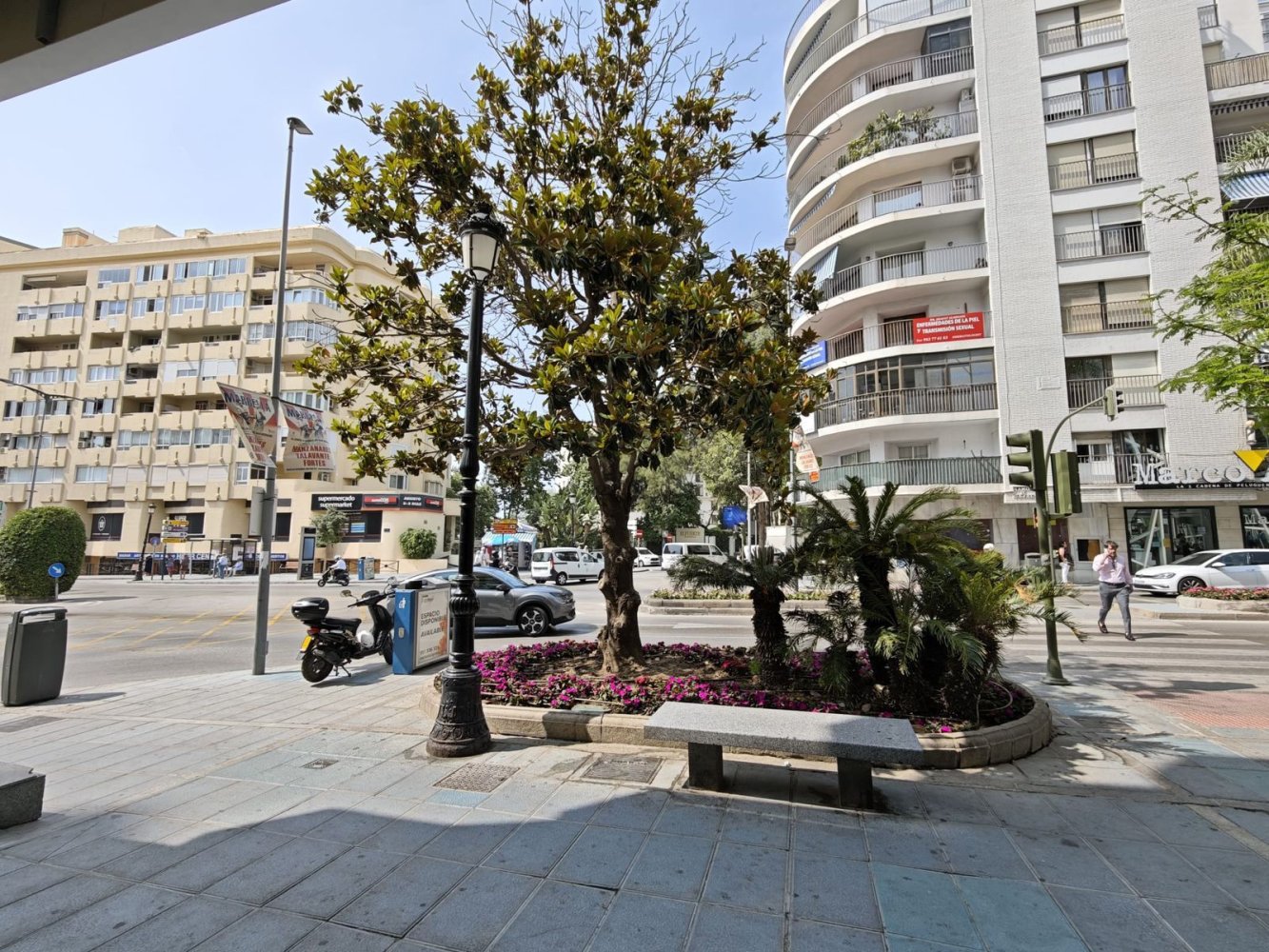 Apartamento de 2 dormitorios en Marbella, Spain No. 135272