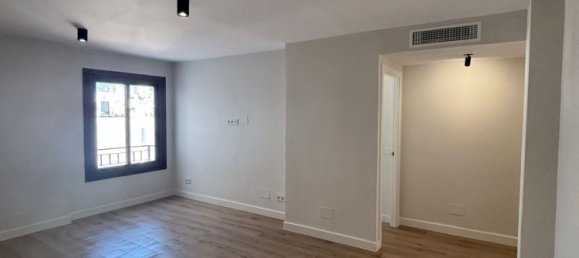 Apartamento de 2 dormitorios en Marbella, Spain No. 135272 12