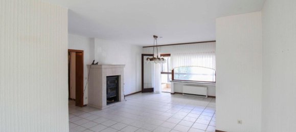 3 Schlafzimmer Haus in Essen, Germany, Nr. 78406 3