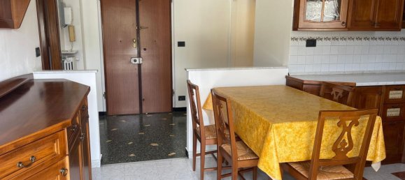 4-salle Appartement à Genoa, Italy No. 77894 21
