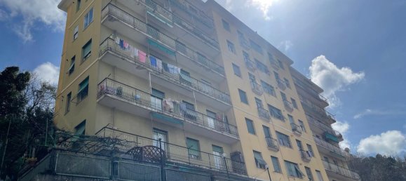 4-salle Appartement à Genoa, Italy No. 77894 12