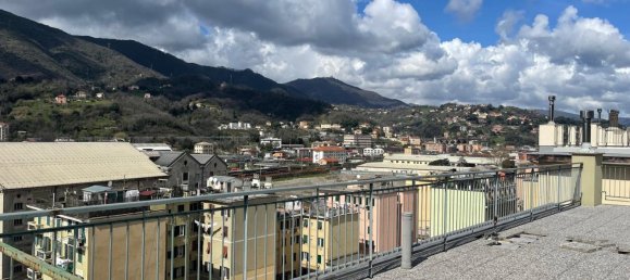 4-salle Appartement à Genoa, Italy No. 77894 19