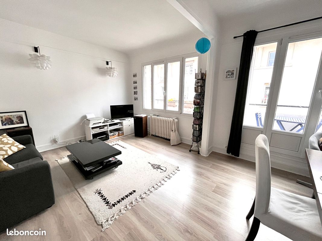 2 Schlafzimmer Wohnung in Asnieres-sur-Seine, France, Nr. 169383