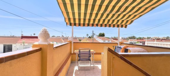 Bungalow T1 em Torrevieja, Spain N.º 370058 3