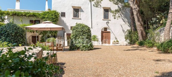 4 bedrooms House in Conversano, Italy No. 283173 8