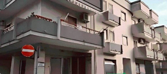 3 bedrooms Apartment in Crispiano, Italy No. 342373 2