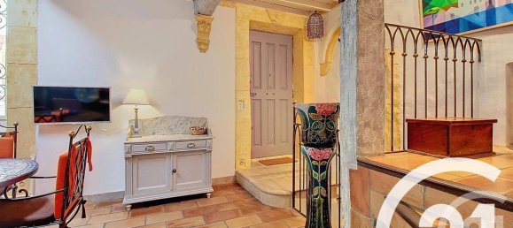 2 bedrooms House in Cavaillon, France No. 358633 2