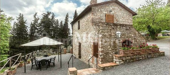 18 bedrooms House in Greve in Chianti, Italy No. 192485 13