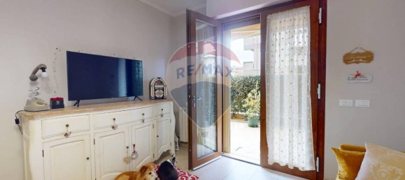 5 rooms Apartment in Viareggio, Italy No. 40099 8