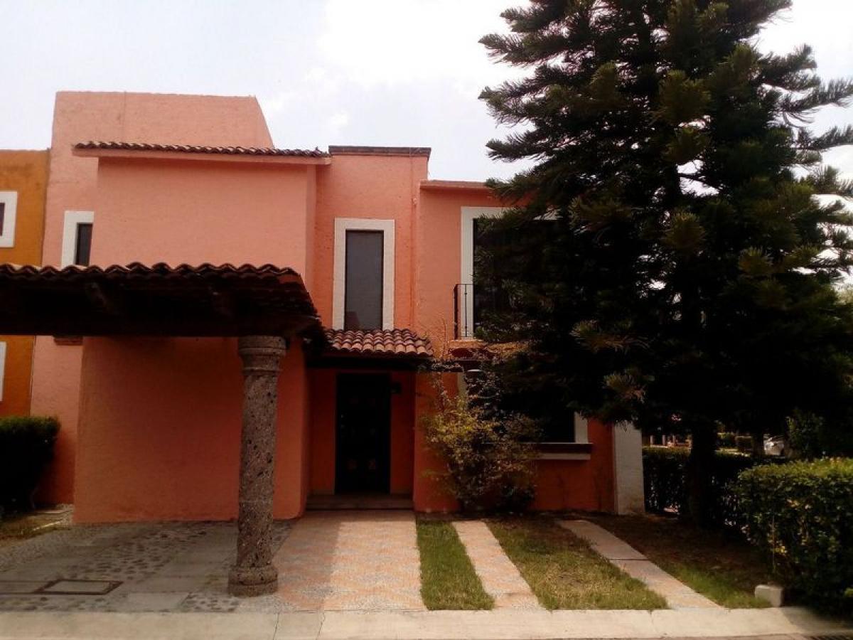 3 bedrooms House in Queretaro, Mexico No. 153071