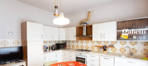 5-Zimmer Villa in Osnago, Italy, Nr. 8466 32