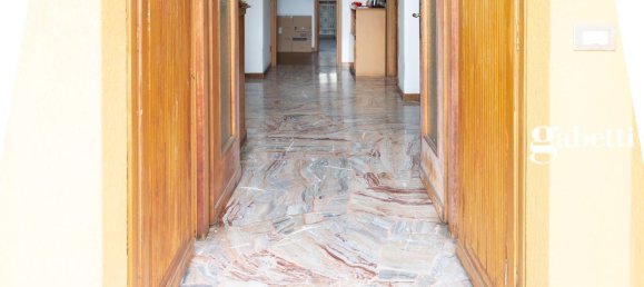 5-Zimmer Villa in Osnago, Italy, Nr. 8466 18