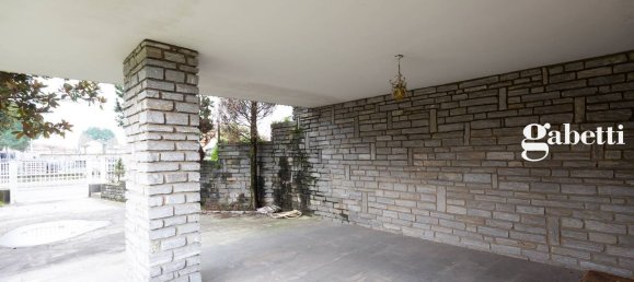 5-Zimmer Villa in Osnago, Italy, Nr. 8466 41