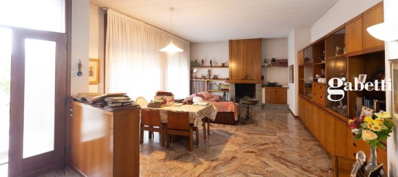 5-Zimmer Villa in Osnago, Italy, Nr. 8466 21