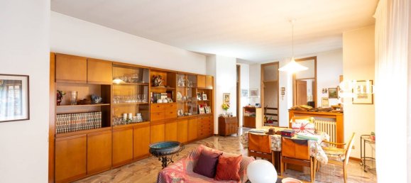 5-Zimmer Villa in Osnago, Italy, Nr. 8466 24
