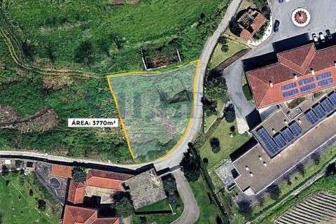 Земельный участок в Гимарайнш, Португалия № 240626