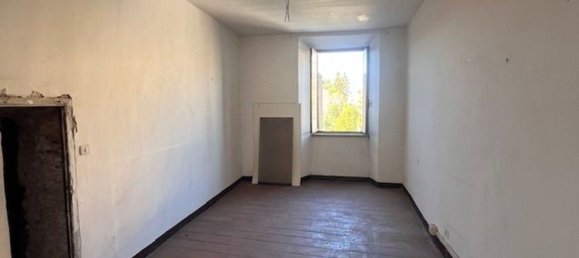 4 rooms Apartment in Capranica, Italy No. 156647 10