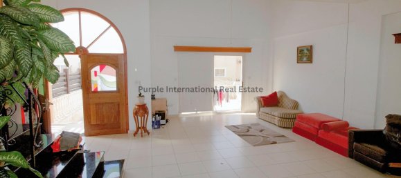 3 Schlafzimmer Villa in Paphos, Cyprus, Nr. 956 11