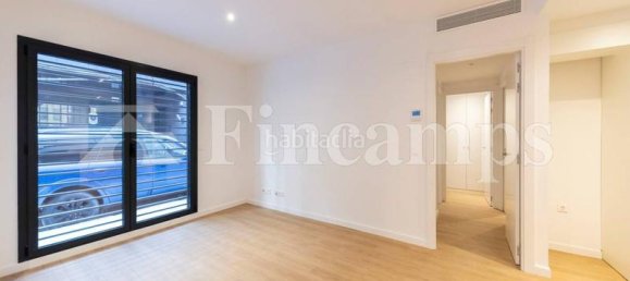 Apartamento de 2 dormitorios en Sabadell, Spain No. 82796 2