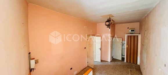 2 rooms Commercial property in Bitetto, Italy No. 315855 8
