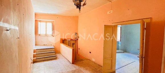 2 rooms Commercial property in Bitetto, Italy No. 315855 5