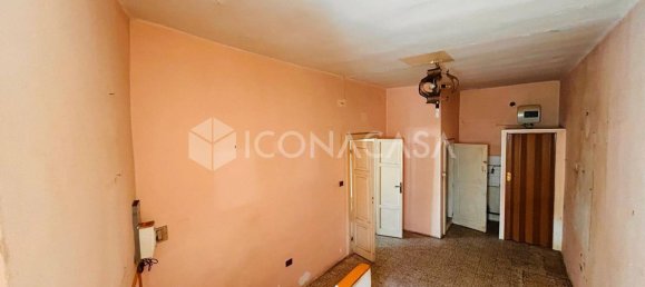 2 rooms Commercial property in Bitetto, Italy No. 315855 4