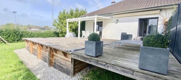 3 bedrooms House in Huningue, France No. 222059 2