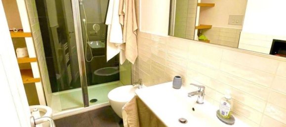 2 bedrooms Apartment in Rome, Italy No. 348239 17