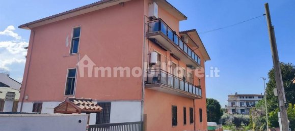 2 Schlafzimmer Wohnung in Rome, Italy, Nr. 67945 2