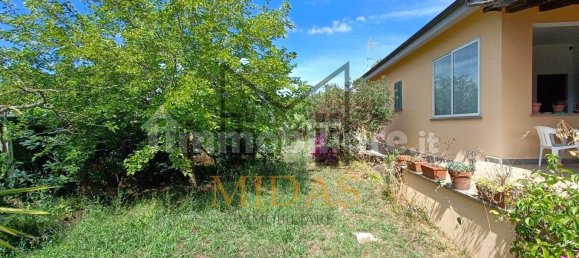 2 غرف نوم فيلا في Aprilia, Italy رقم 343777 28