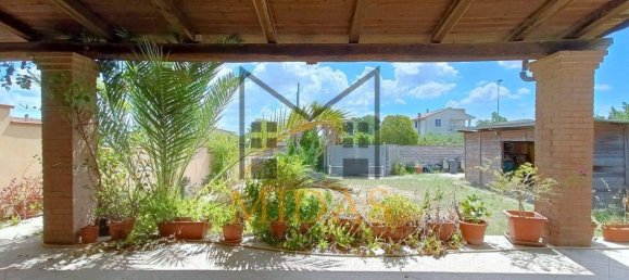 2 غرف نوم فيلا في Aprilia, Italy رقم 343777 3