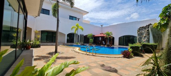 6 bedrooms Cafe / restaurant in Pattaya, Thailand No. 1247 13