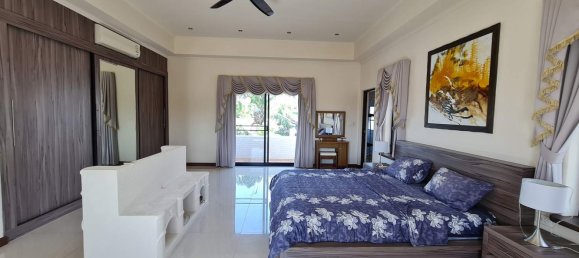 6 bedrooms Cafe / restaurant in Pattaya, Thailand No. 1247 12