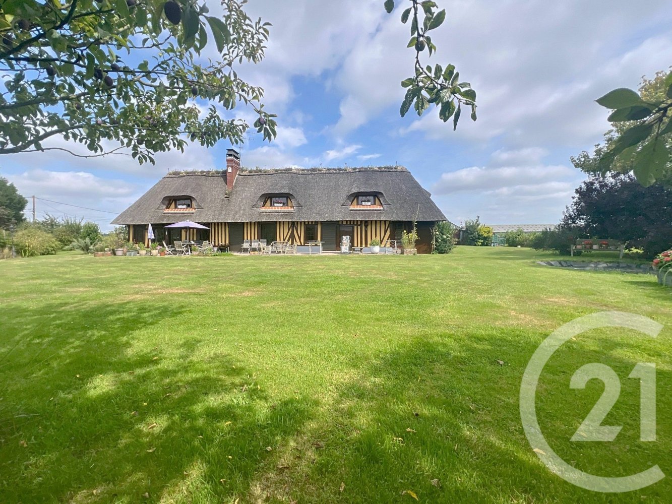 Casa de 5 dormitorios en Pont-Audemer, France No. 333559