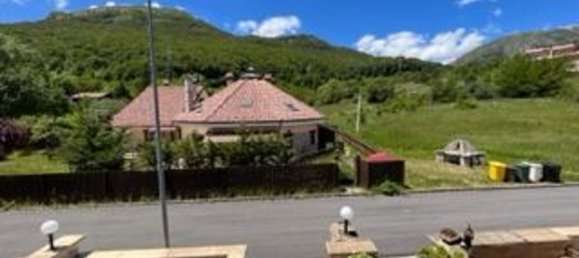 Дом с 3 комнатами в Рокка ди Медзо, Италия № 213943 27