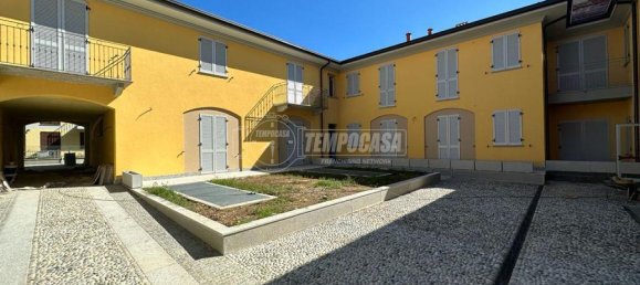 4-salle Appartement à Ossona, Italy No. 104161 6