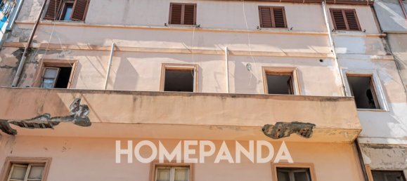 18 rooms House in Cagliari, Italy No. 306358 2