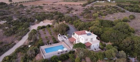 5 bedrooms Villa in Kissonerga, Cyprus No. 17870 12