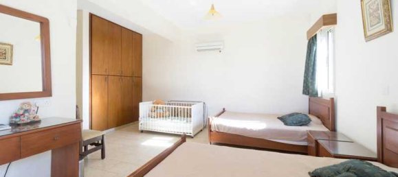 5 bedrooms Villa in Kissonerga, Cyprus No. 17870 7