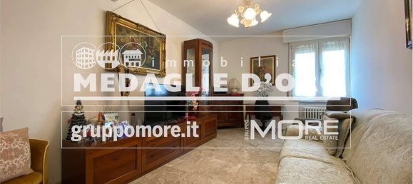 2 bedrooms Apartment in Modena, Italy No. 322937 5