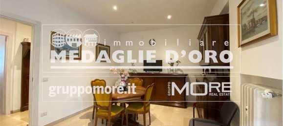 2 bedrooms Apartment in Modena, Italy No. 322937 9
