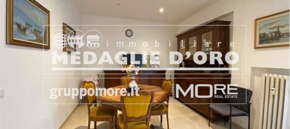 2 bedrooms Apartment in Modena, Italy No. 322937 7