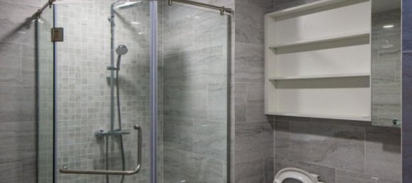 1 bedroom Apartment in District 10, Vietnam No. 17188 3