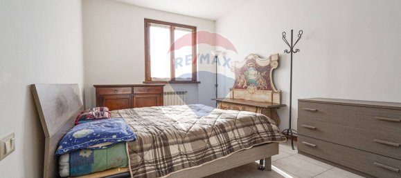 2 rooms Apartment in Brembate di Sopra, Italy No. 297775 8