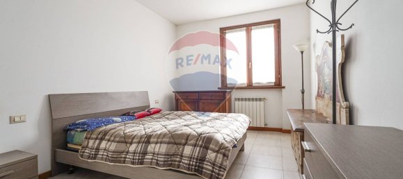 2 rooms Apartment in Brembate di Sopra, Italy No. 297775 10